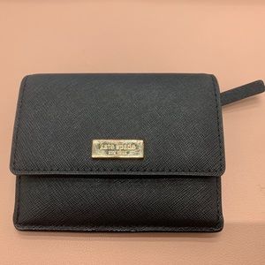 Black Kate Spade small wallet